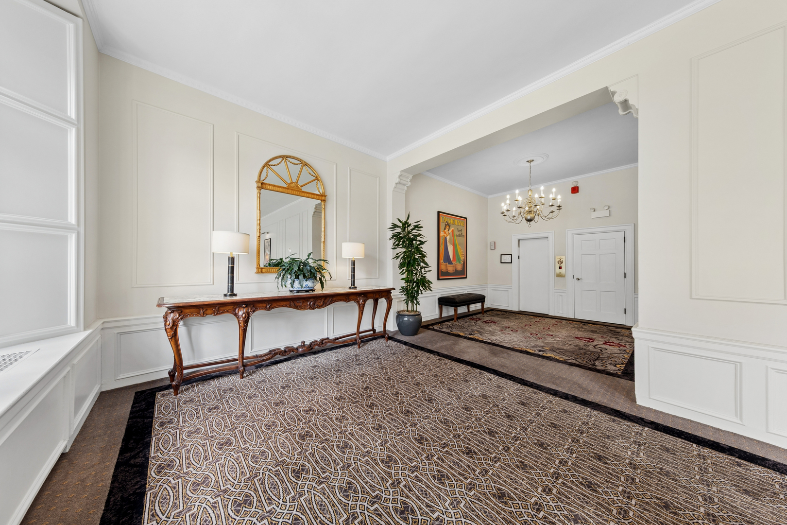 4300 N Marine Drive 1601