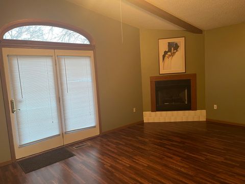 Tiny photo for 4 Acorn Drive, Harrisburg, IL 62946 (MLS # 12600271)