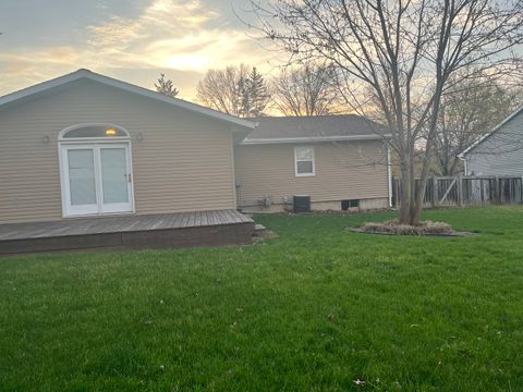 Tiny photo for 4 Acorn Drive, Harrisburg, IL 62946 (MLS # 12600271)