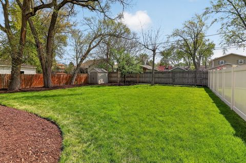 Tiny photo for 1039 Carol Street, Downers Grove, IL 60516 (MLS # 12613347)