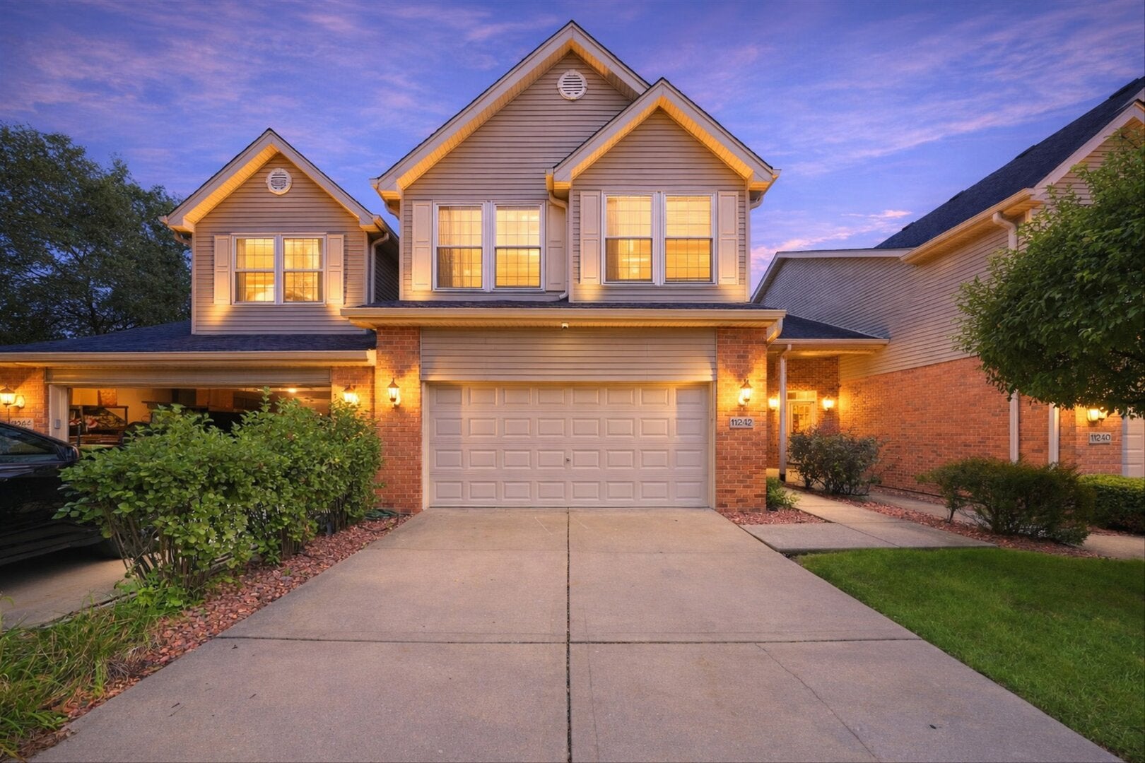 11242 Pin Oak Circle