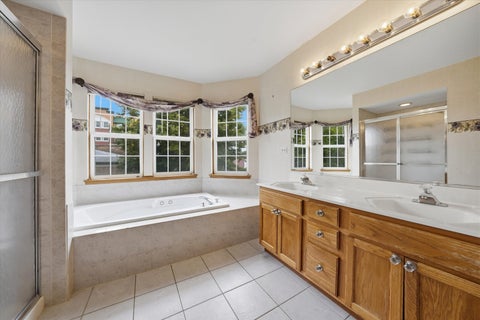 Tiny photo for 11242 Pin Oak Circle, Mokena, IL 60448 (MLS # 12756211)