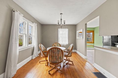 Tiny photo for 1904 Hancock Street, Rockford, IL 61103 (MLS # 12524134)