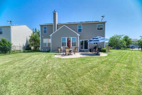 Tiny photo for 3507 Crestwood Lane, Carpentersville, IL 60110 (MLS # 12695418)