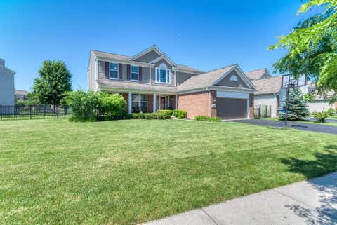 Tiny photo for 3507 Crestwood Lane, Carpentersville, IL 60110 (MLS # 12695418)