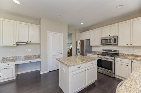 Tiny photo for 3507 Crestwood Lane, Carpentersville, IL 60110 (MLS # 12695418)