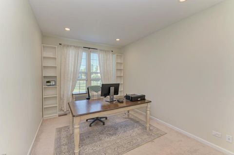 Tiny photo for 3507 Crestwood Lane, Carpentersville, IL 60110 (MLS # 12695418)
