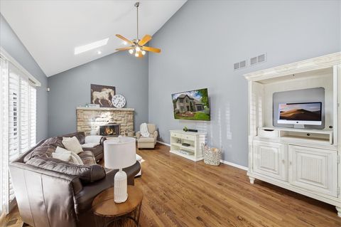 Tiny photo for 2607 Bangert Court, Naperville, IL 60564 (MLS # 12649096)