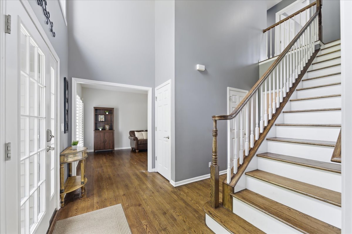 2607 Bangert Court