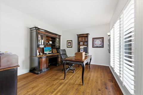 Tiny photo for 2607 Bangert Court, Naperville, IL 60564 (MLS # 12649096)