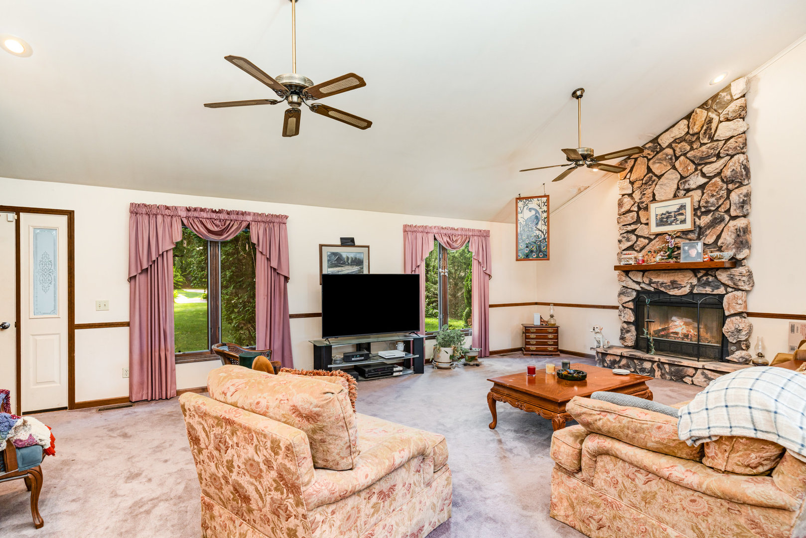 653 Eunice Cove