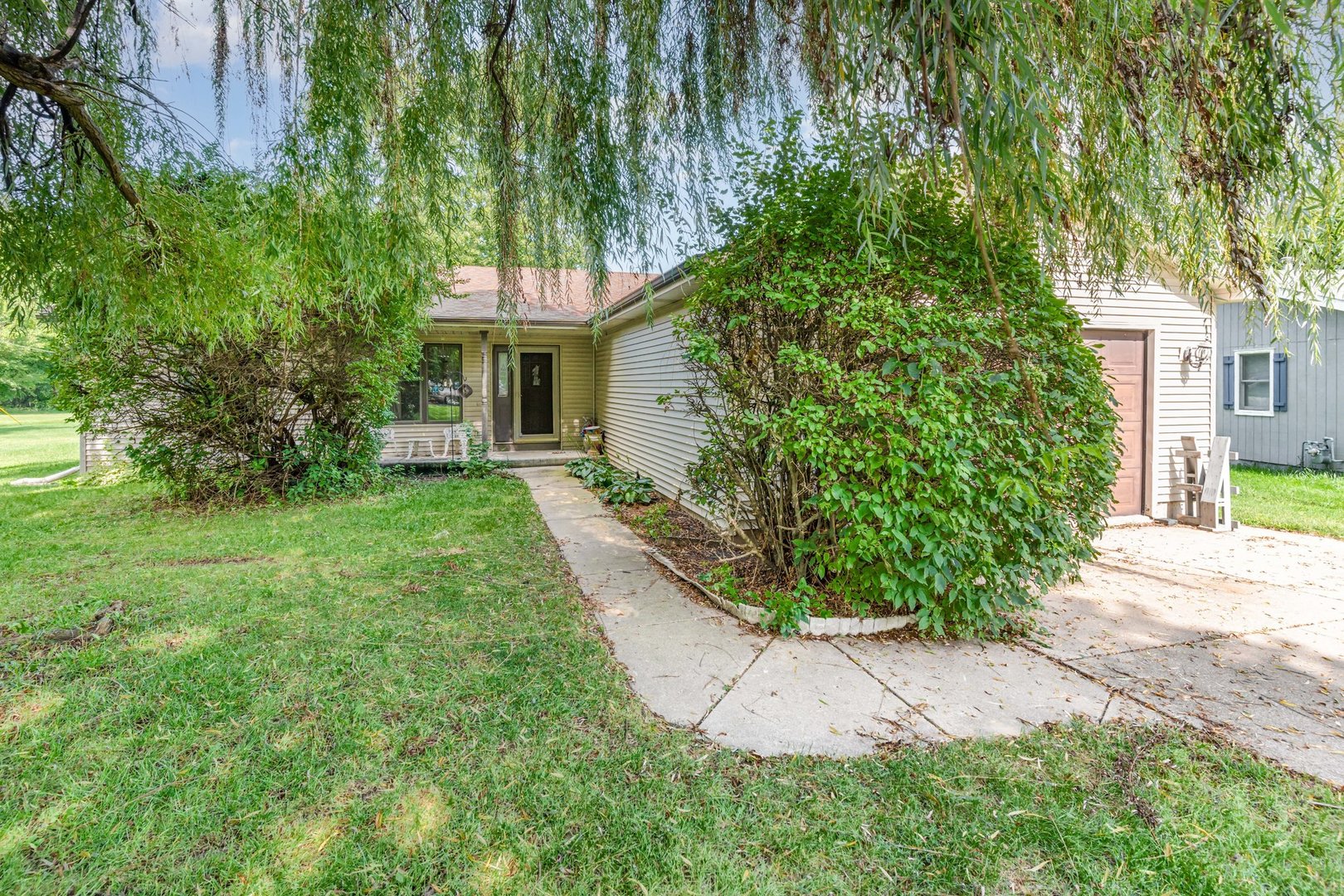 653 Eunice Cove
