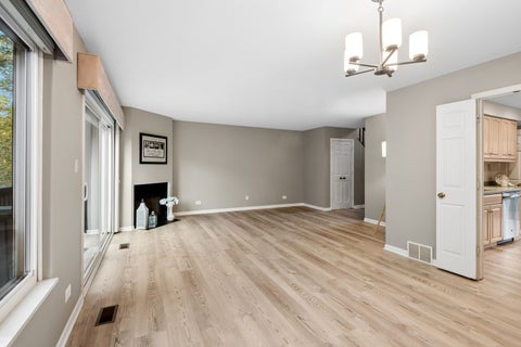 Tiny photo for 787 Oak Hill Road #467, Lake Barrington, IL 60010 (MLS # 12789761)