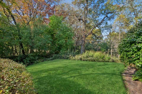 Tiny photo for 787 Oak Hill Road #467, Lake Barrington, IL 60010 (MLS # 12789761)