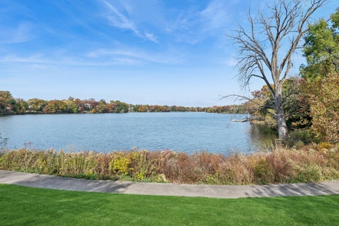 Tiny photo for 787 Oak Hill Road #467, Lake Barrington, IL 60010 (MLS # 12789761)