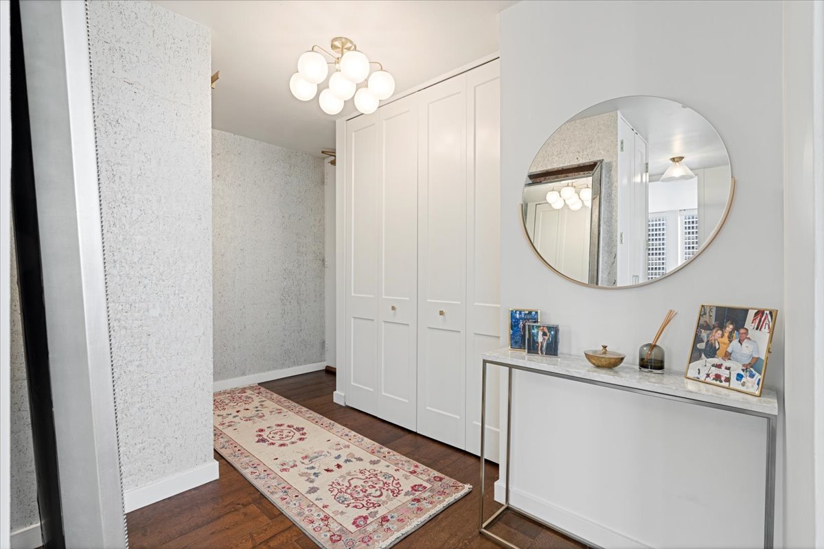 100 E Walton Street 25H