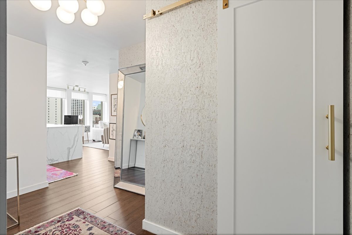 100 E Walton Street 25H
