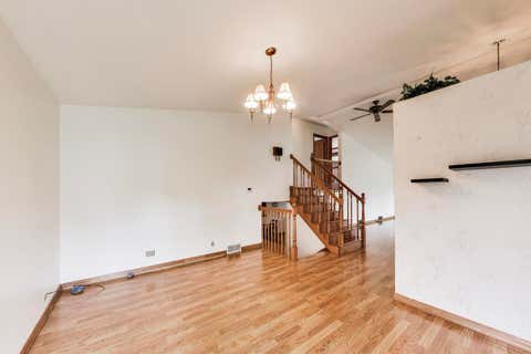 Tiny photo for 1501 E Fremont Street, Arlington Heights, IL 60004 (MLS # 12708274)