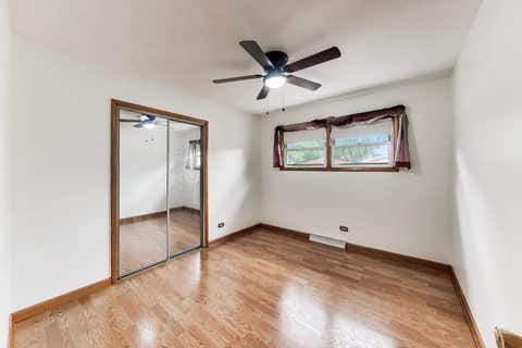 Tiny photo for 1501 E Fremont Street, Arlington Heights, IL 60004 (MLS # 12708274)