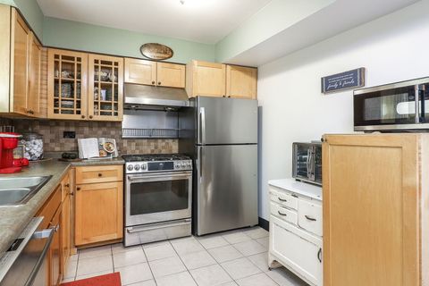 Tiny photo for 635 Limerick Lane #2B, Schaumburg, IL 60193 (MLS # 12457619)