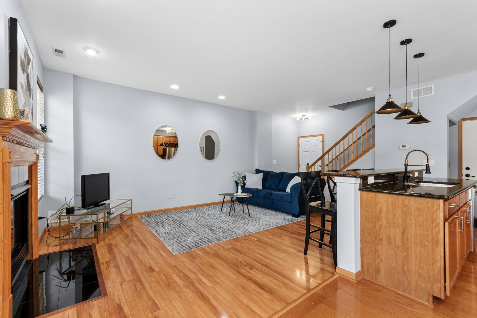 1242 Courtland Circle