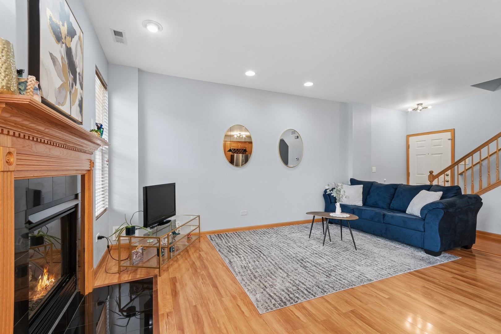 1242 Courtland Circle