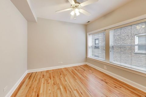 Tiny photo for 4753 N Beacon Street #2, Chicago, IL 60640 (MLS # 12692329)