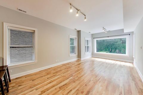 Tiny photo for 4753 N Beacon Street #2, Chicago, IL 60640 (MLS # 12692329)