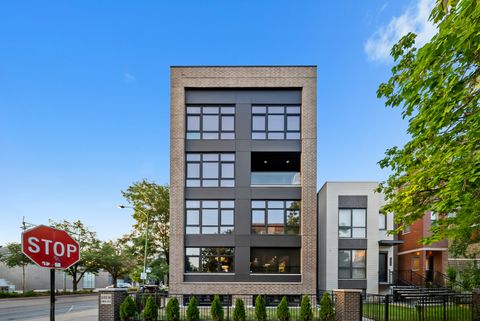 1532 W Ohio Street 1 Chicago IL 60642