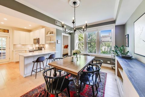 Tiny photo for 606 W Aldine Avenue #2E, Chicago, IL 60657 (MLS # 12460797)