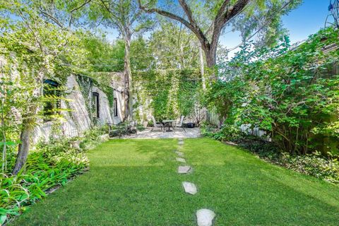 Tiny photo for 606 W Aldine Avenue #2E, Chicago, IL 60657 (MLS # 12460797)