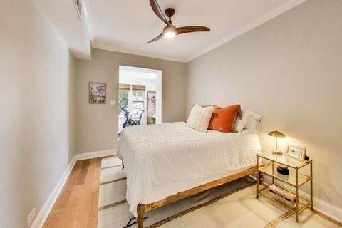 Tiny photo for 606 W Aldine Avenue #2E, Chicago, IL 60657 (MLS # 12460797)