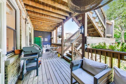 Tiny photo for 606 W Aldine Avenue #2E, Chicago, IL 60657 (MLS # 12460797)