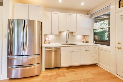 Tiny photo for 606 W Aldine Avenue #2E, Chicago, IL 60657 (MLS # 12460797)