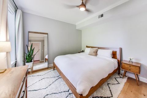 Tiny photo for 606 W Aldine Avenue #2E, Chicago, IL 60657 (MLS # 12460797)