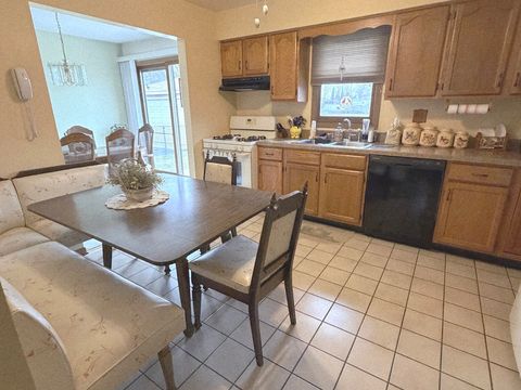 Tiny photo for 4240 143rd Street, Crestwood, IL 60418 (MLS # 12477897)