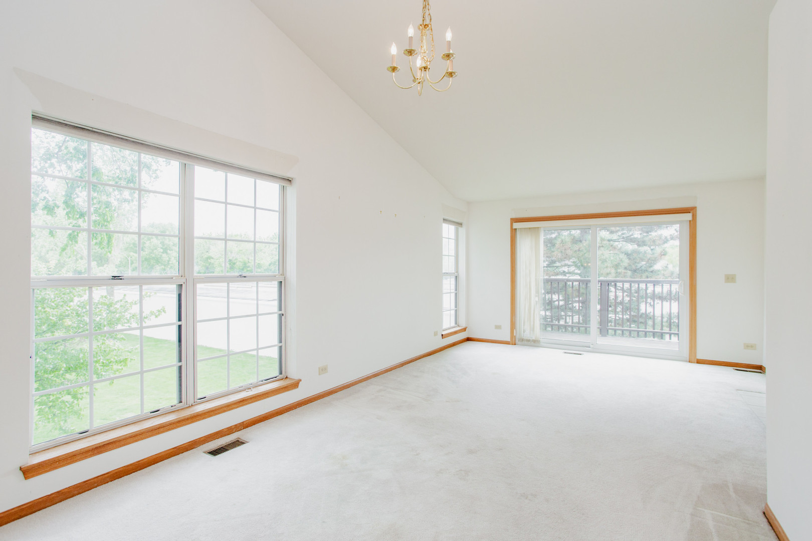 2656 S Cedar Glenn Drive