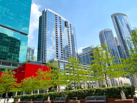 Photo of 240 E Illinois Street #1706, Chicago, IL 60611 (MLS # 12712020)