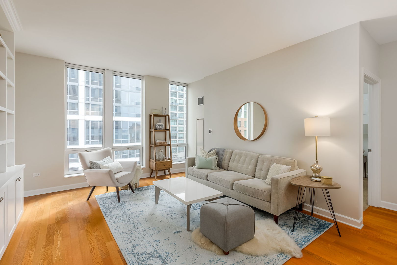 1250 S Michigan Avenue 800