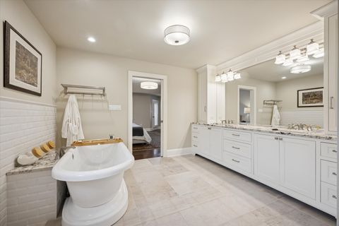 Tiny photo for 6837 Fieldstone Drive, Burr Ridge, IL 60527 (MLS # 12587591)