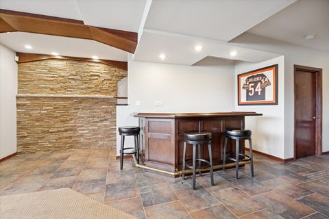 Tiny photo for 6837 Fieldstone Drive, Burr Ridge, IL 60527 (MLS # 12587591)