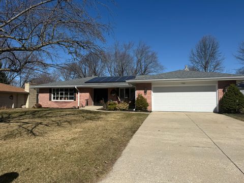 Photo of 5766 Hoylake Drive, Rockford, IL 61107 (MLS # 12528507)