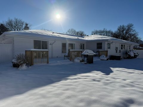 Tiny photo for 5766 Hoylake Drive, Rockford, IL 61107 (MLS # 12528507)