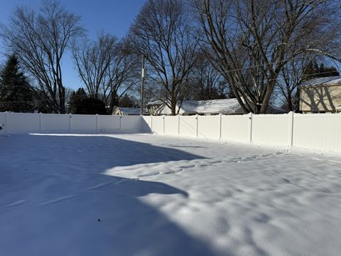 Tiny photo for 5766 Hoylake Drive, Rockford, IL 61107 (MLS # 12528507)