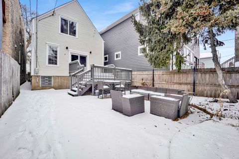 Tiny photo for 1910 W George Street, Chicago, IL 60657 (MLS # 12559122)