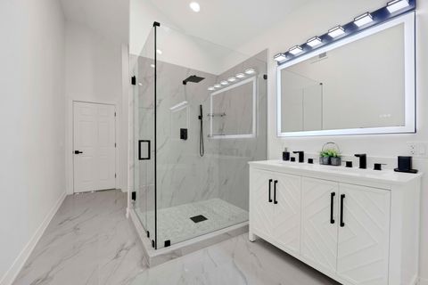 Tiny photo for 1910 W George Street, Chicago, IL 60657 (MLS # 12559122)