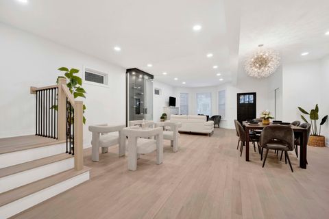 Tiny photo for 1910 W George Street, Chicago, IL 60657 (MLS # 12559122)