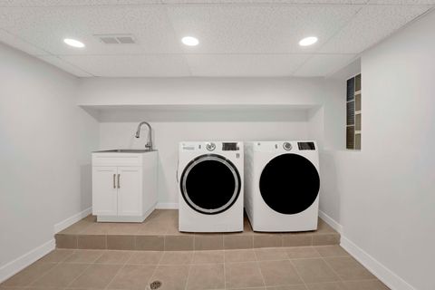 Tiny photo for 1910 W George Street, Chicago, IL 60657 (MLS # 12559122)