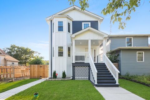 Photo of 1610 S Fifth Avenue, Maywood, IL 60153 (MLS # 12530380)