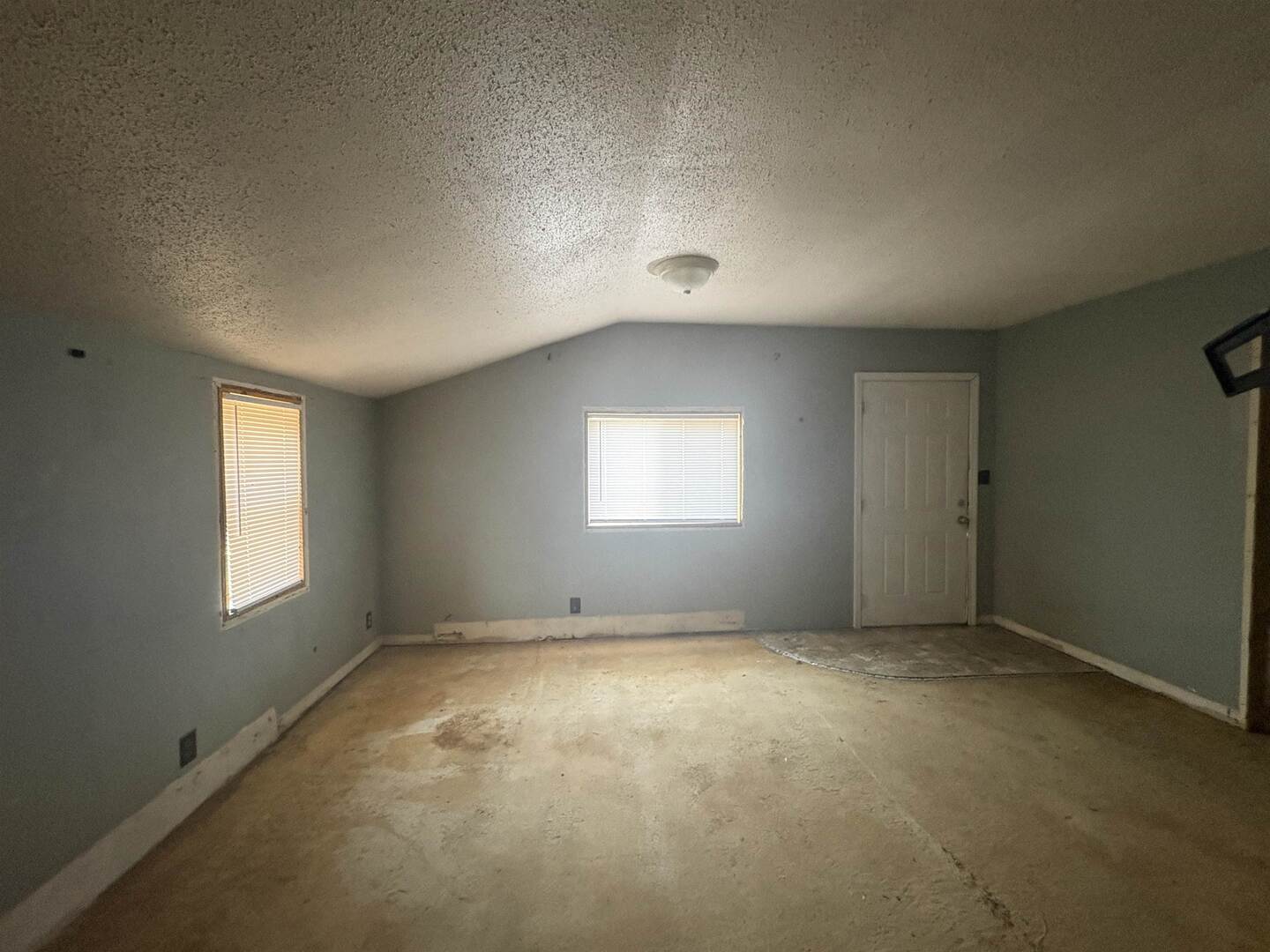 3657 Dillinger Rd Road